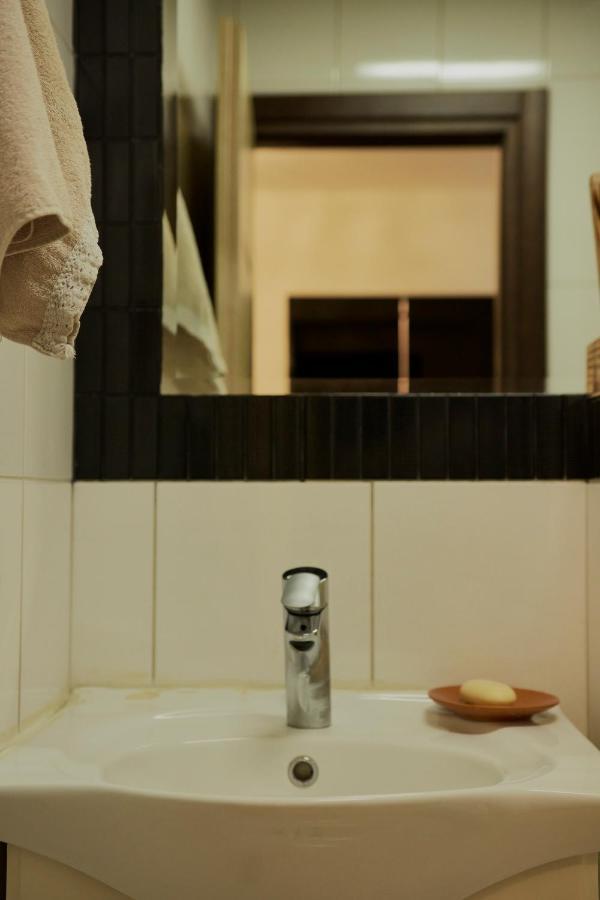 Diamond Butterfly Apartment สโกเปีย ภายนอก รูปภาพ