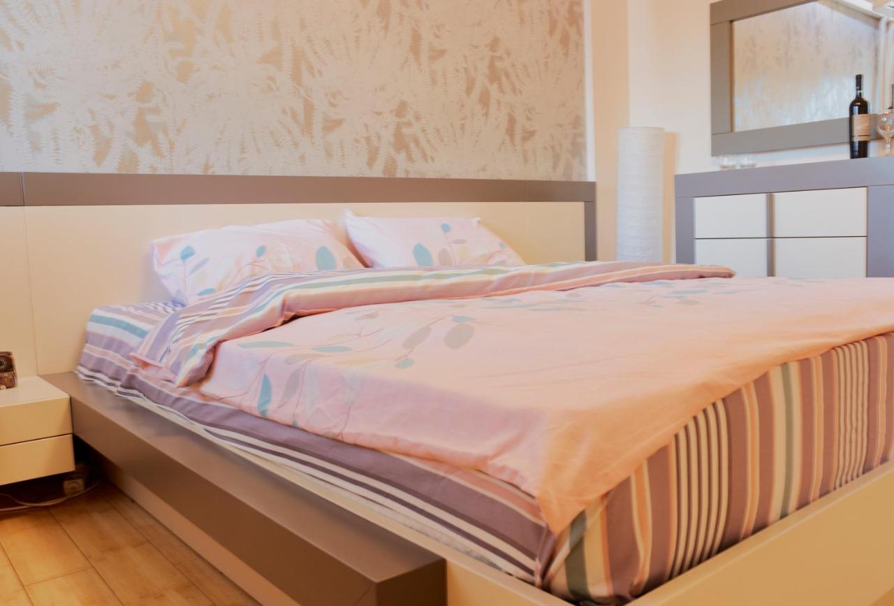 Diamond Butterfly Apartment สโกเปีย ภายนอก รูปภาพ