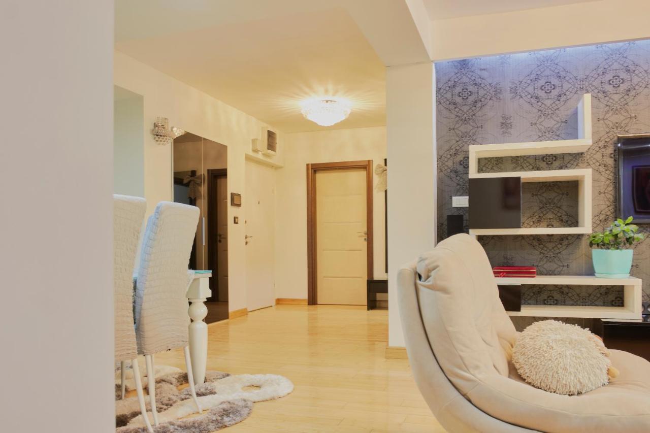 Diamond Butterfly Apartment สโกเปีย ภายนอก รูปภาพ