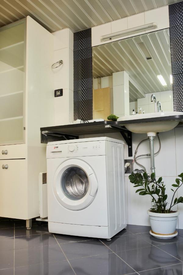 Diamond Butterfly Apartment สโกเปีย ภายนอก รูปภาพ